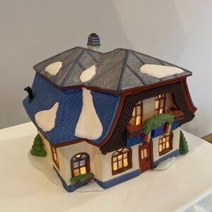 Department 56 Heritage Alpine Village Bakery & Chocolate Shop #5614-6 Retired